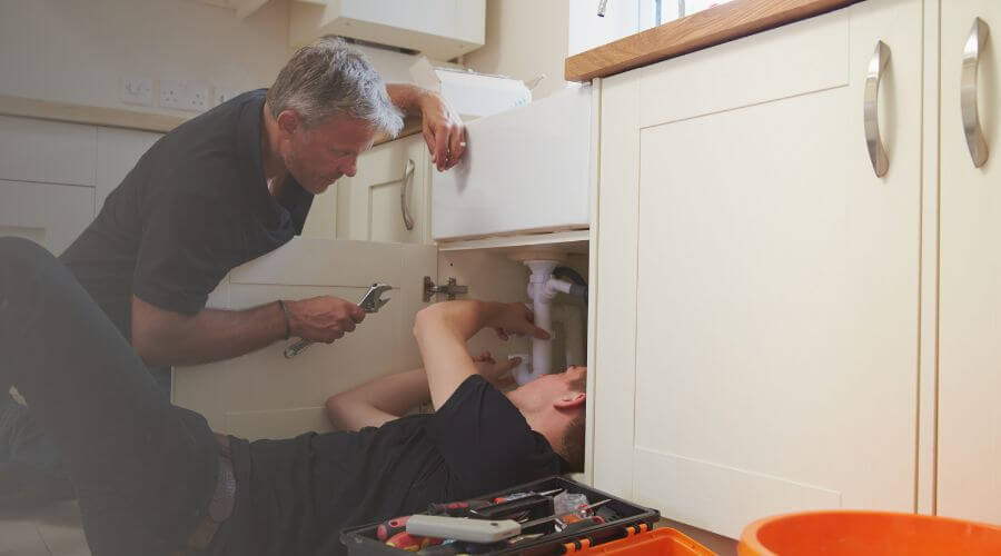 Professional burst pipe repair services in North Henderson, IL
